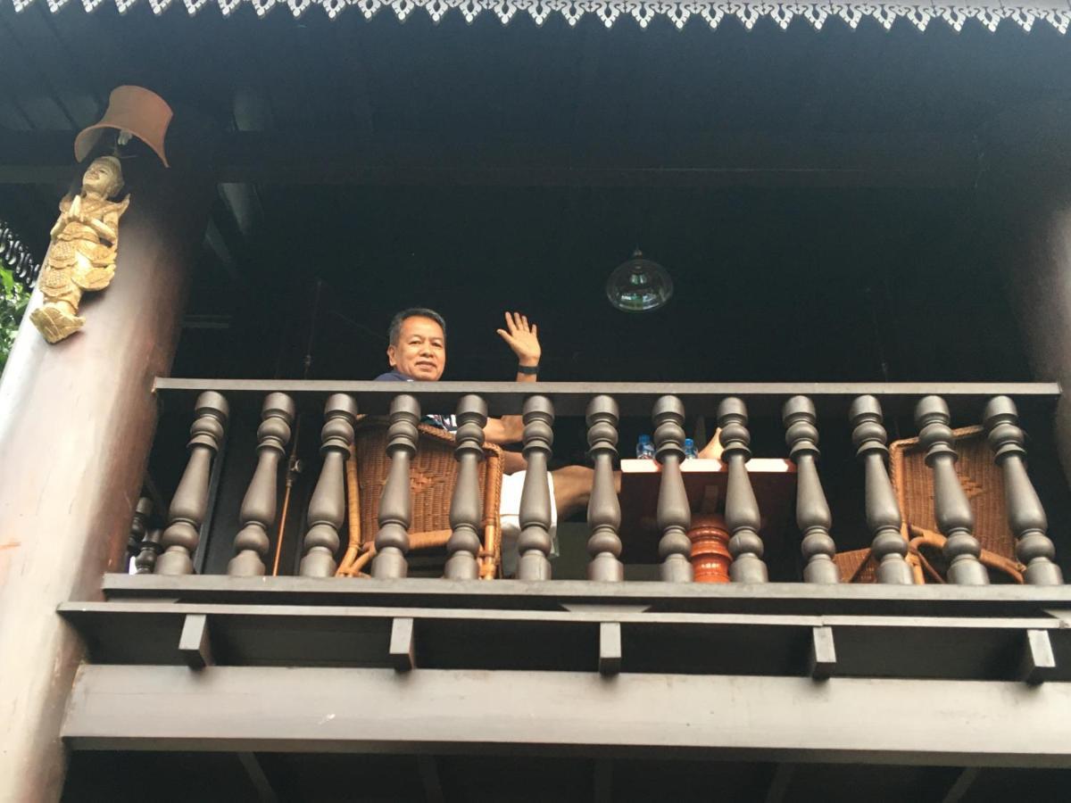 ホテル マリ ハウス ルアンパバーン エクステリア 写真